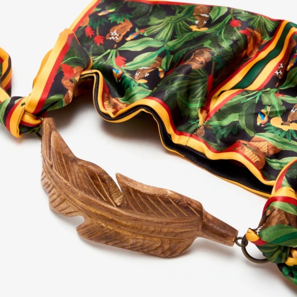 NEW RARE FARM Rio Beleza Tropical Scarf Mini Bag Jungle Print Wood Leaf Handle - Picture 7 of 16
